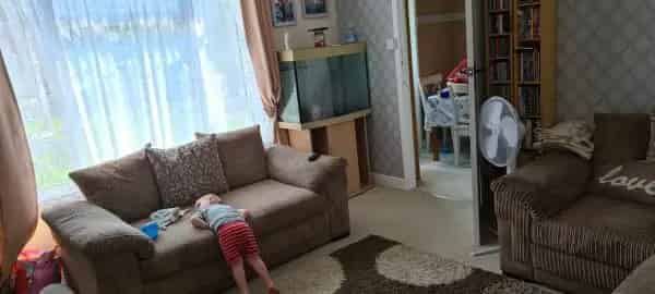 Semi Detached House Good Condition Quiet Road Lovely Neighbours