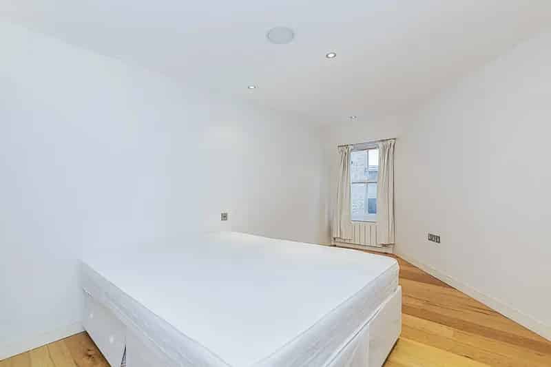 2 Bedroom Maisonette House to Rent