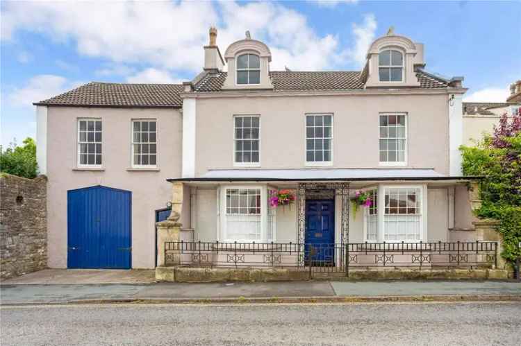 4 Bedroom Link Detached House for Sale