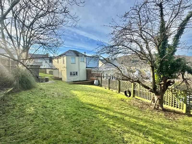 3 Bedroom Semi Detached House For Sale Dover Kent