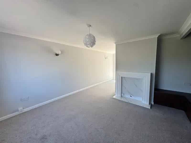 3 Bedroom House To Let Yoxall