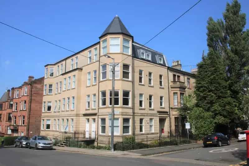 3 Bedroom Flat to Rent