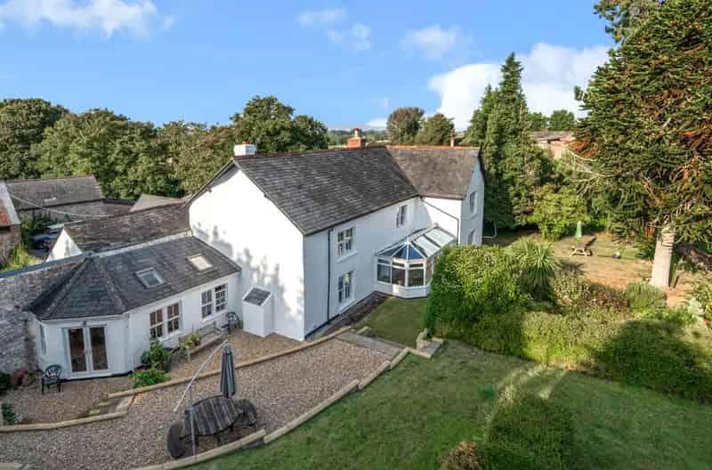 6 Bedroom Detached Farmhouse with Barns Wellington Somerset
