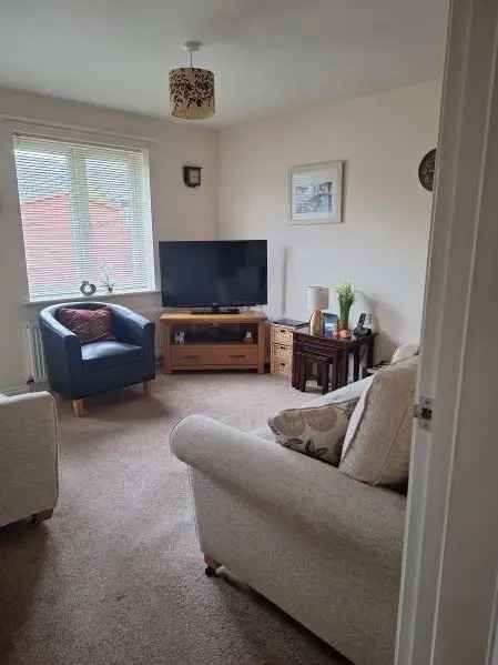 Bungalow For Rent in East Suffolk, England