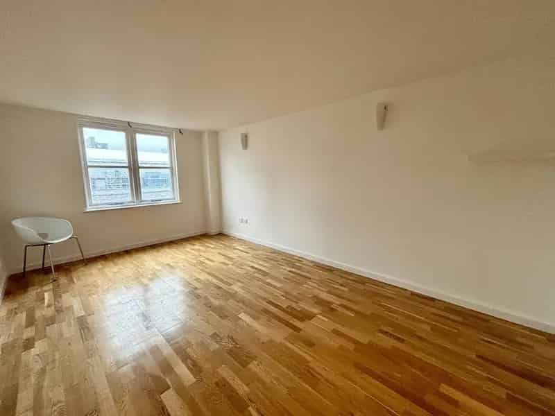 2 Bedroom Apartment Manchester Castlefield City Centre Living