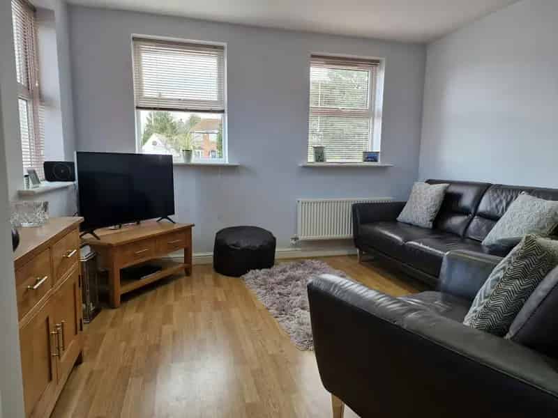 Two Double Bedroom First Floor Apartment Birmingham Road