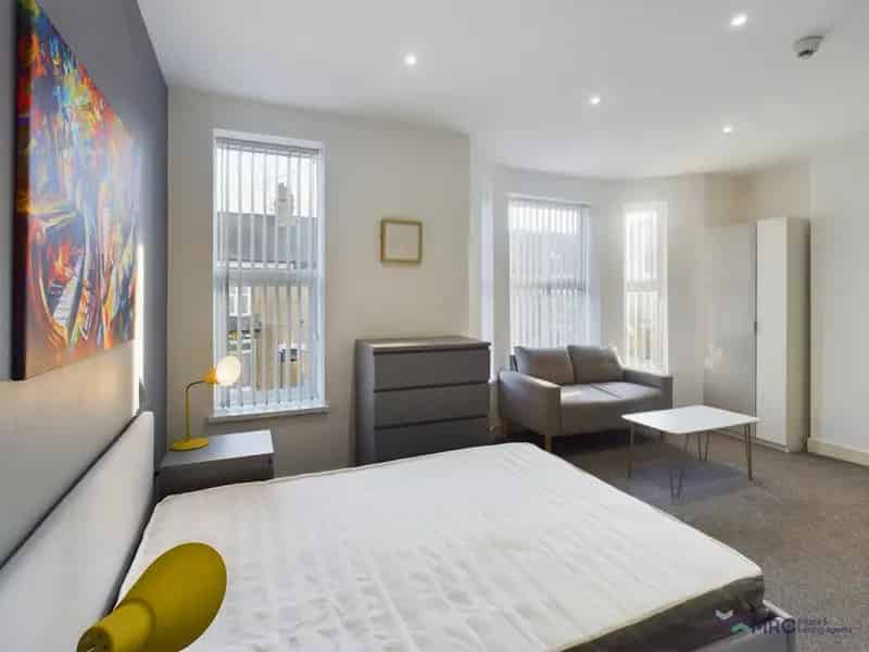 1 Bedroom House Share to Rent