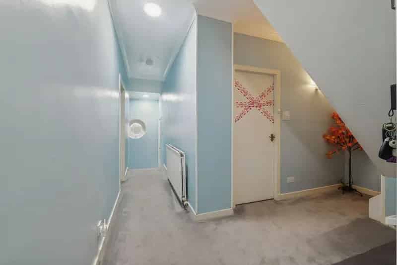 Helensburgh Family Home 4 Double Bedrooms 2 Bathrooms Private Gardens