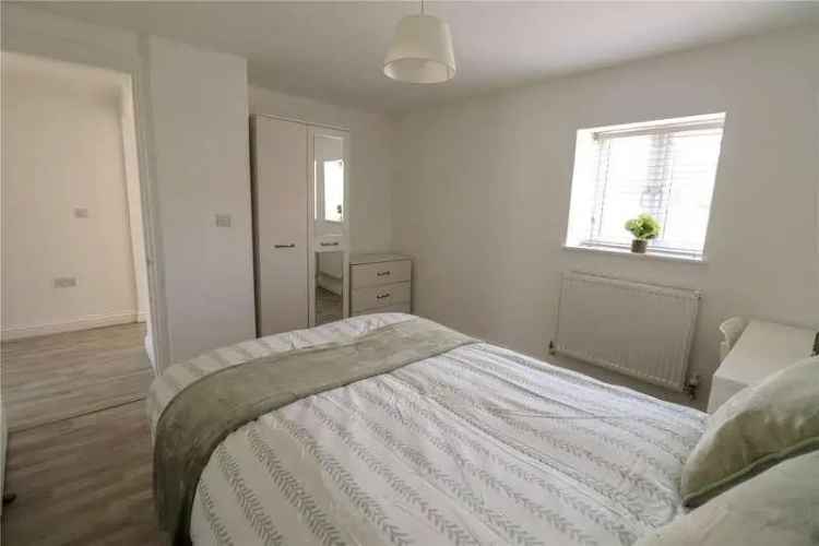2 Bed Flat for Sale Ground Floor Off Street Parking Share of Freehold
