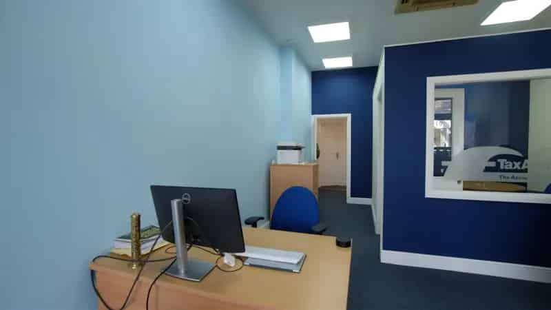 0 Bedroom Retail Property Cricklewood Broadway Office Unit to Rent