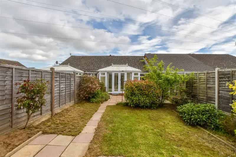 2 Bedroom Terraced Bungalow for Sale