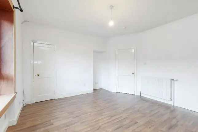 Flat for sale in Craigpark Drive, Dennistoun G31