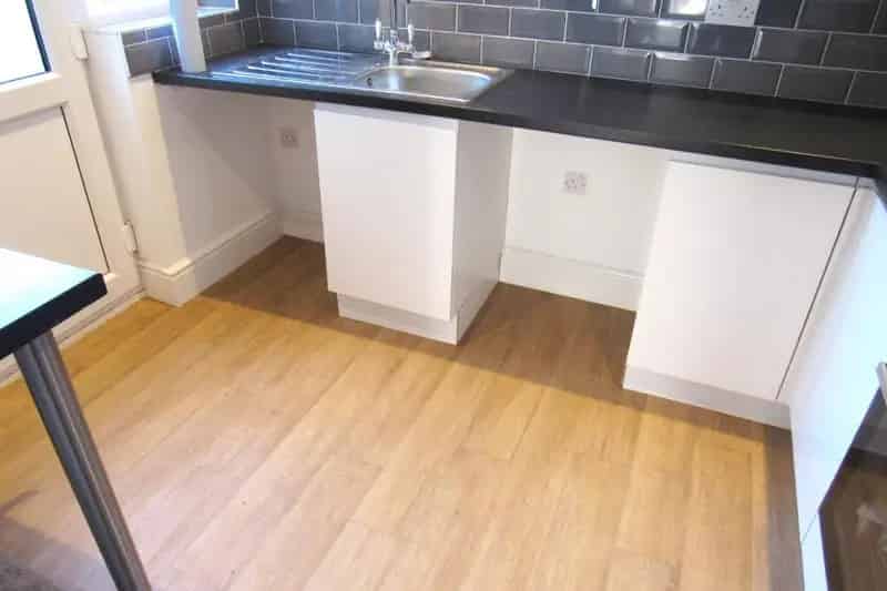 1 Bedroom Flat Available June 21, 2025