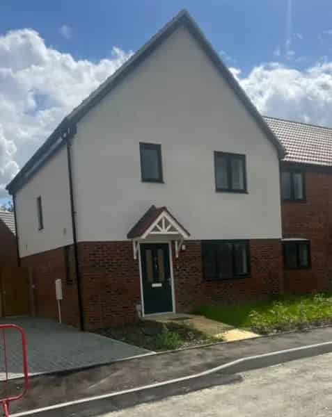 Large 3 Bed House for Sale