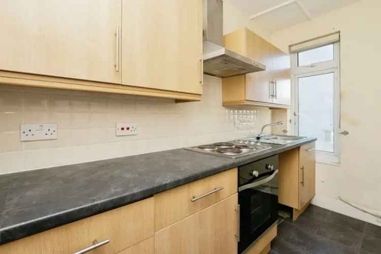 One Bedroom Flat Near Hastings Town Centre and Seafront