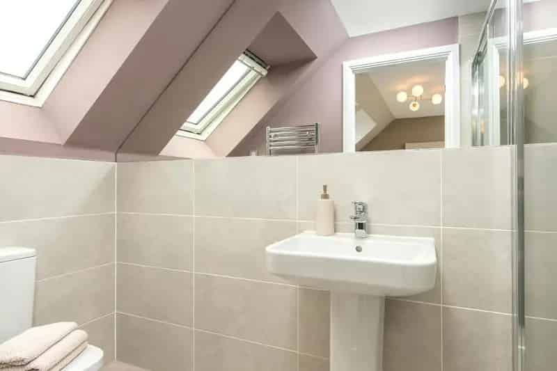 3 Bed Semi-Detached House for Sale