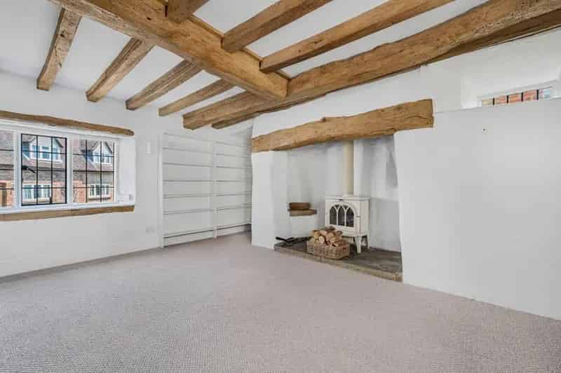 Grade II Listed Cottage Long Crendon Character Home Garden