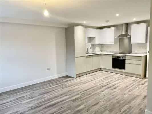 New Modern Flats in Salisbury Near Transport Links