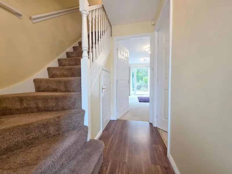 3 Bed End Townhouse for Sale