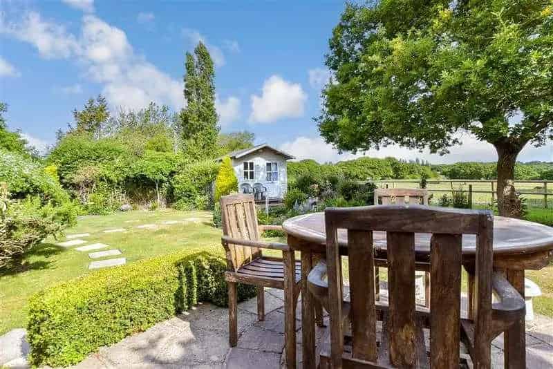 3 Bed Semi-Detached Cottage For Sale
