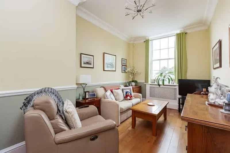 2 Bed Flat for Sale in Tankerton