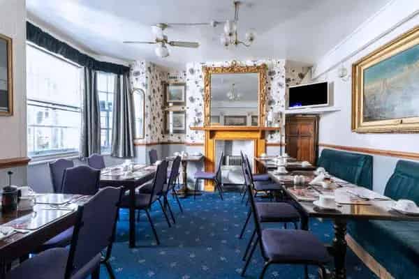 Oakley Street Chelsea London Property for Sale
