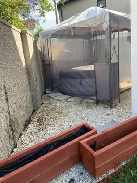 Semi-Detached House Near Schools and Amenities
