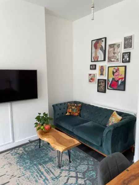 Flat For Rent in London, England