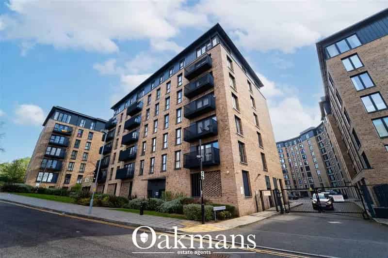 2 Bedroom Apartment to Rent Birmingham City Centre Allocated Parking