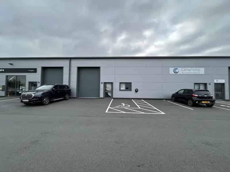 1040 sq ft Trade Unit Shrewsbury Civic Trade Park