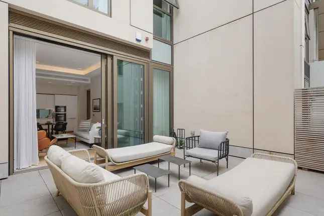 Flat for sale in Lillie Square, London SW6