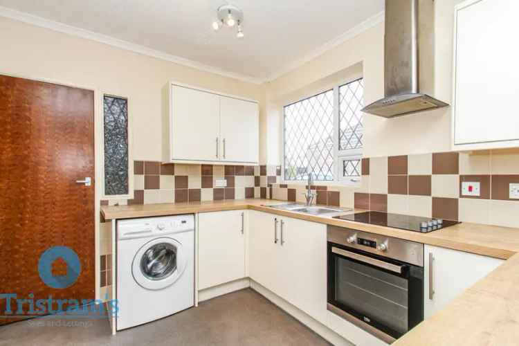 2 Bedroom Detached Bungalow House to Rent NG8