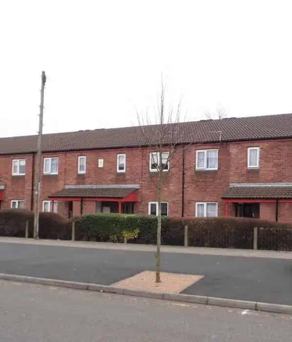 1 Bed Flat in Page Moss - Ground Floor Preference