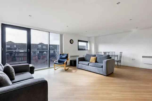 Flat for sale in Lancefield Quay, River Heights, Glasgow G3