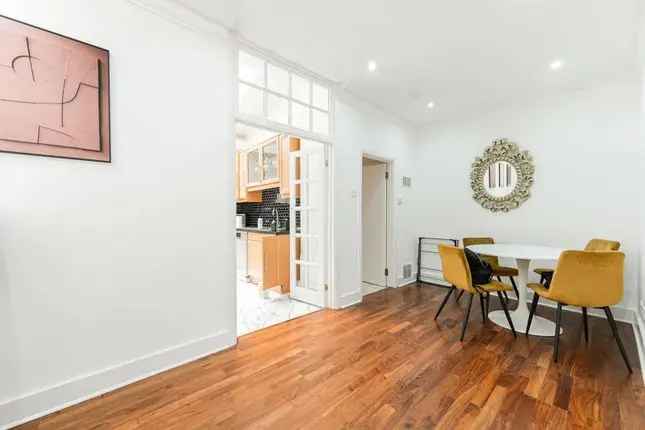 Mews house for sale in Elvaston Mews, South Kensington, London SW7