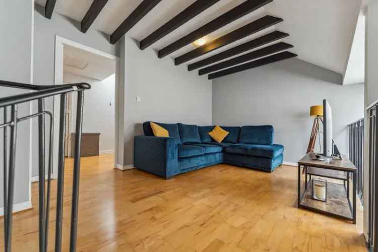 Spacious Duplex Apartment in Glasgow Merchant City