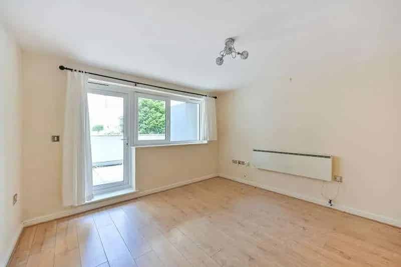 1 Bed Flat for Sale West Ealing Near Elizabeth Line