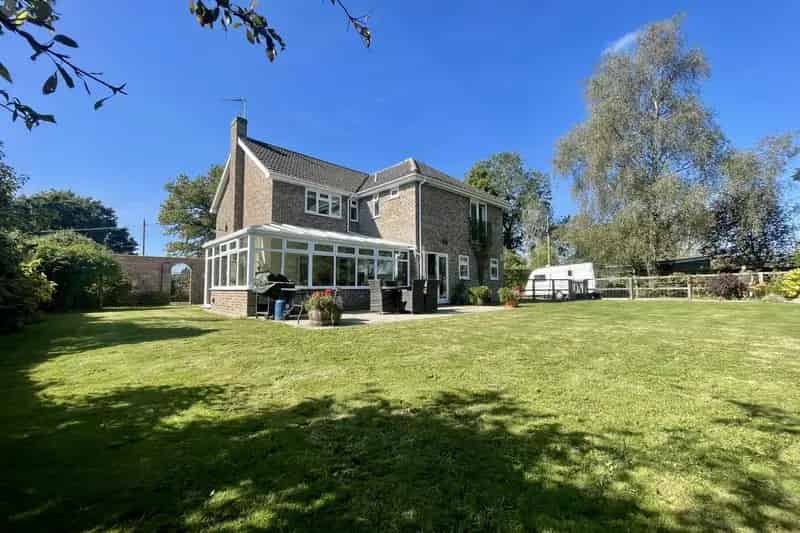 5 Bedroom Detached House for Sale Bury Road Stanningfield