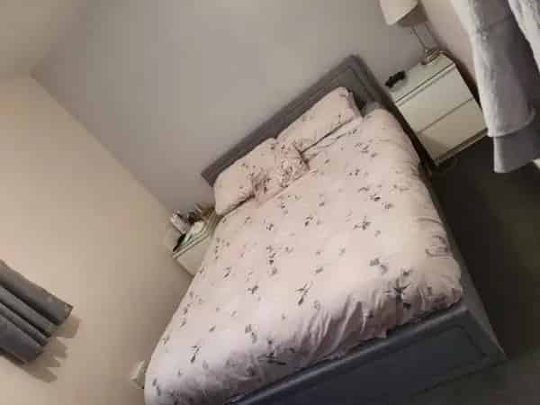 2 Bed Ground Floor Flat with Communal Garden