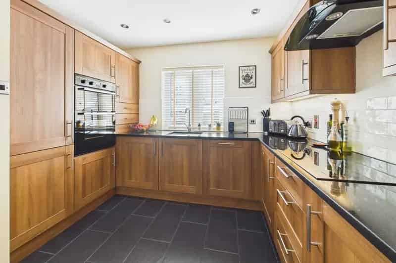 4 Bedroom End Terrace House for Sale Portishead