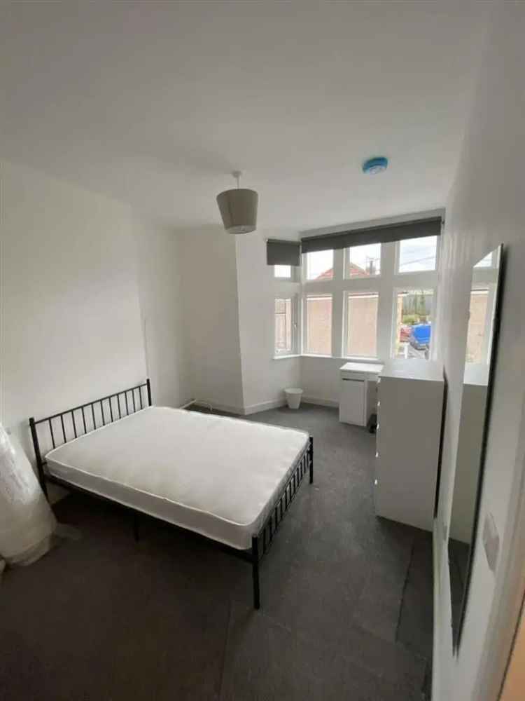 7 Bedroom Student House Share Near UWE UOB