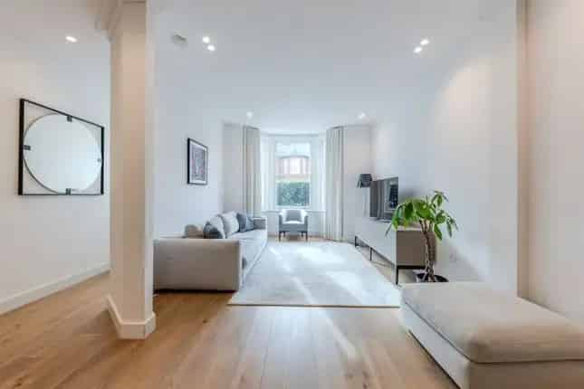 Terraced house for sale in Oxford Gardens W10