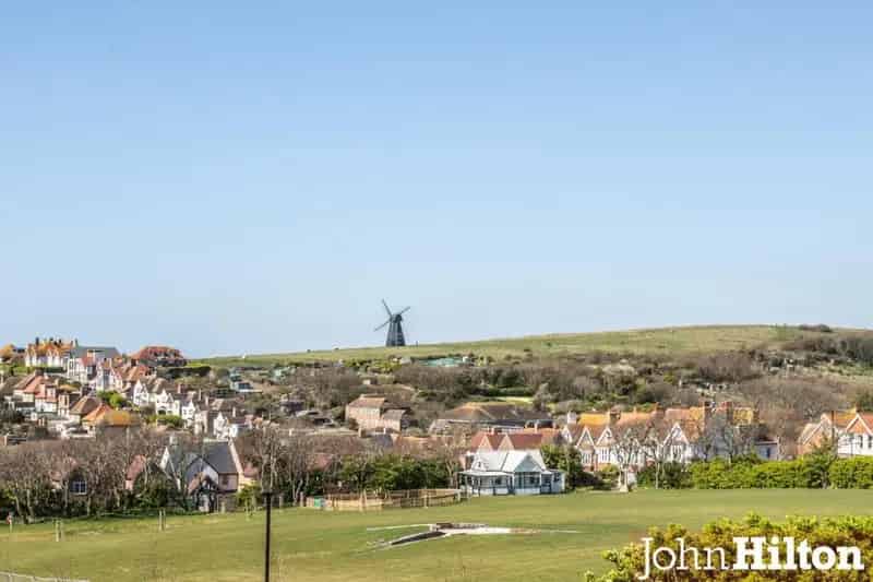 3 Bedroom Detached House Rottingdean Stunning Views