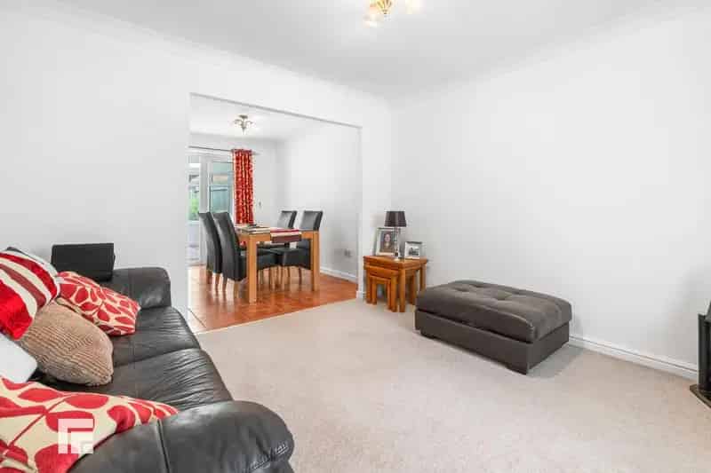 4 Bedroom Detached House for Sale Morganstown Radyr
