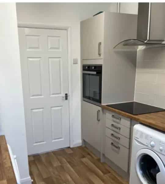 Newly Decorated Home in Quiet Cul-de-sac
