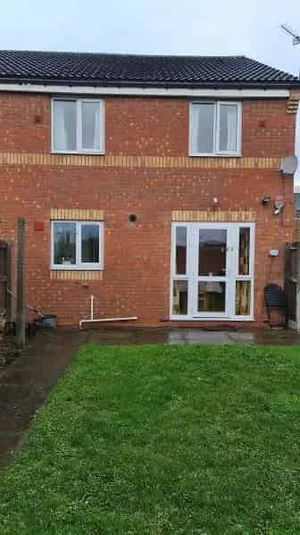 Modern 4 Bedroom Semi Near Amenities
