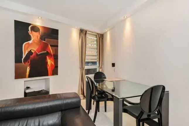 Flat to rent in Crawford Street, London W1H