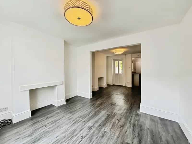 3 Bedroom House For Sale Near Ashford International Station
