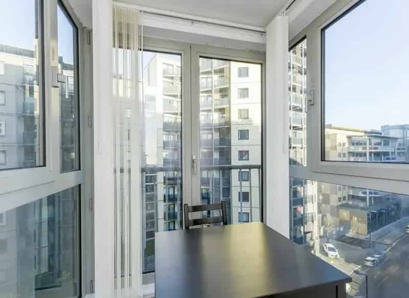 Modern 1-Bedroom Apartment Gym Porter Open-Plan Kitchen
