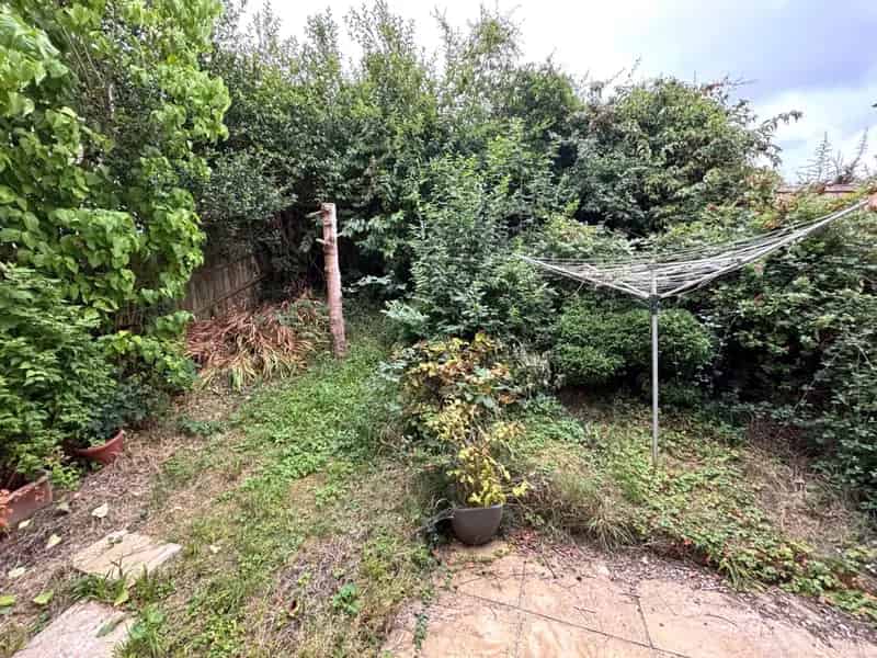 2 Bedroom Semi-Detached House to Rent